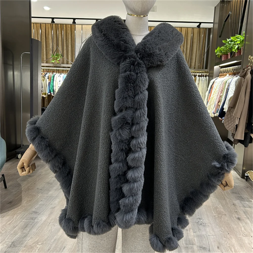 Campione Donne Turn-Down Neck Cappotto Invernale Spesso Caldo Velluto Poncho Mantello Grande Pendolo Allentato String Faux Rabbit Fur Cappa