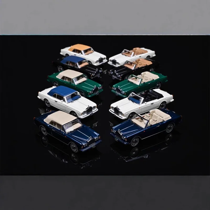 재고 있음 Gfcc 1:64 Rolls-Royce Corniche Iv 1993 빈티지 자동차 합금 미니어처 롤스로이스 다이캐스트 모델 장난감 어린이 선물