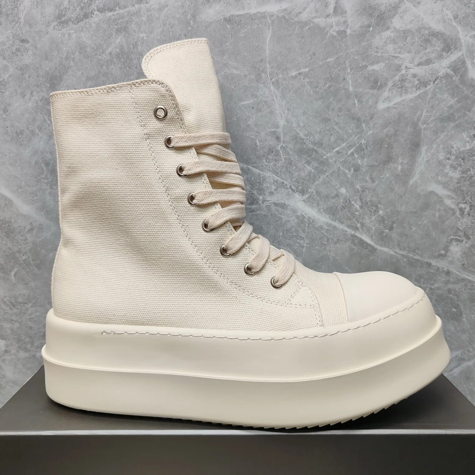 Ricks shoes beige canvas high boots thick and low loose high shoes fashion men's and women's high shoes tide men's shoes boots. 2