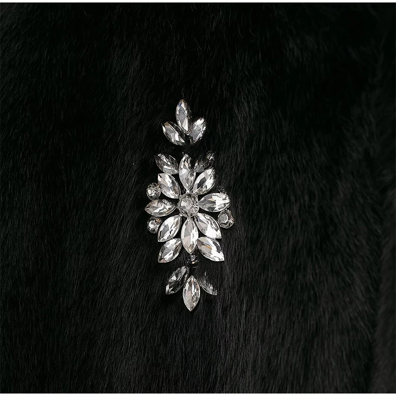 Abrigo de piel con joyería vintage para mujer, chaqueta holgada de manga larga con cuello redondo y felpa negra de invierno, abrigo grueso y cálido elegante para mujer