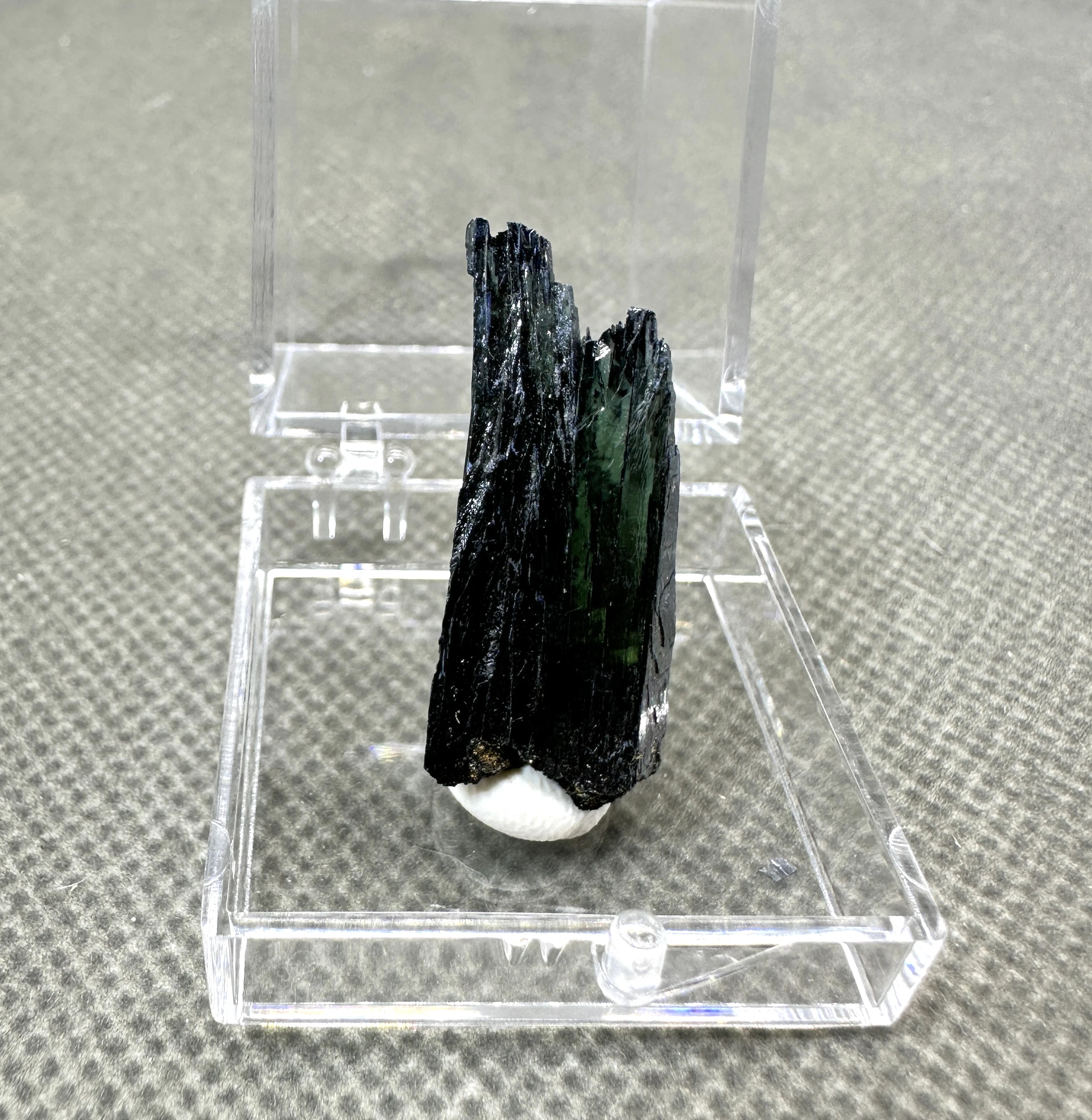 Natural Brazil  Vivianite (Blue ironearth) mineral specimen + box size 3.4 cm + healing quartz crystals and stones rock gemstone 5