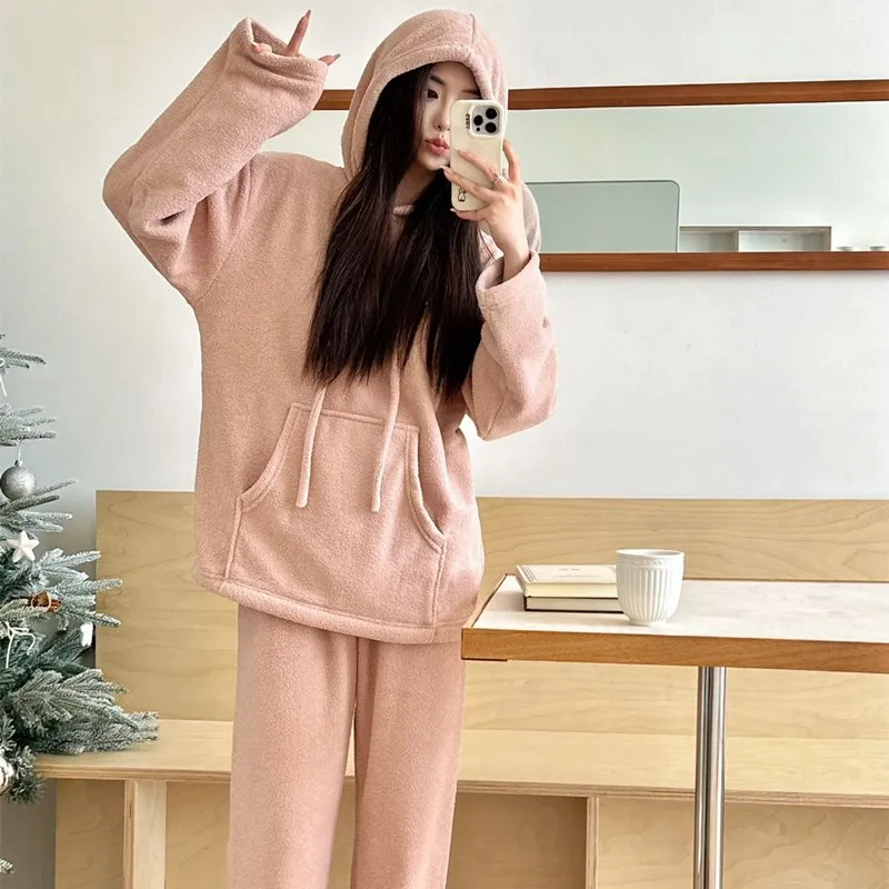 Maillard style cool and saucy pajamas for women in winter, warm and thick hooded, sporty, casual, and wearable home wear set
