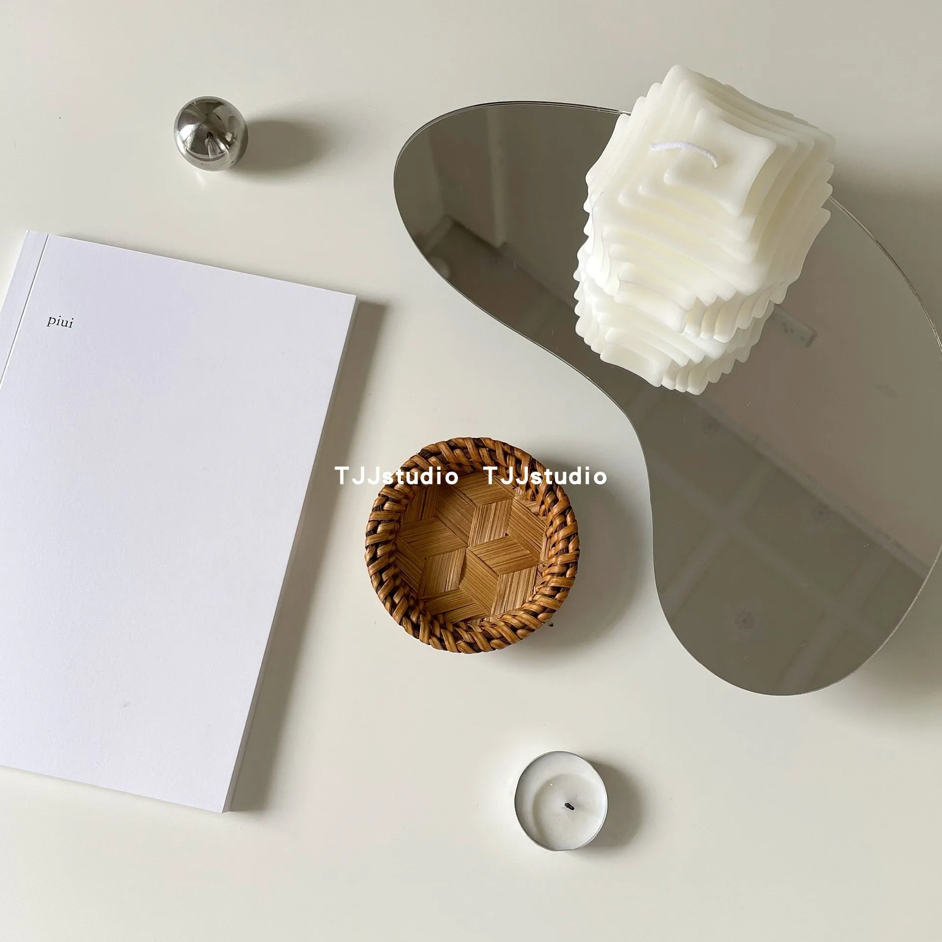Irregular Geometry Acrylic Tray Mirror Ins Style Home Decoration Aromatherapy Bottom Support Ornament Storage Decorative Board