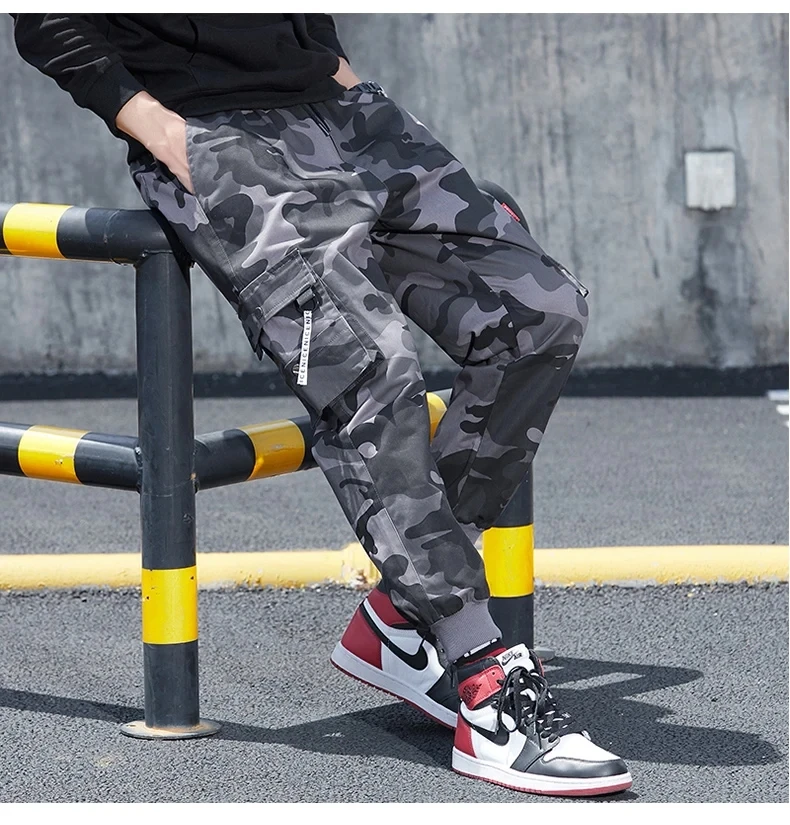 Mens Joggers Pants Casual Camouflage Cargo Pants 2022 New Men Hip Hop Streetwear Fashion Military Harem Pants Multi-Pocket 8XL