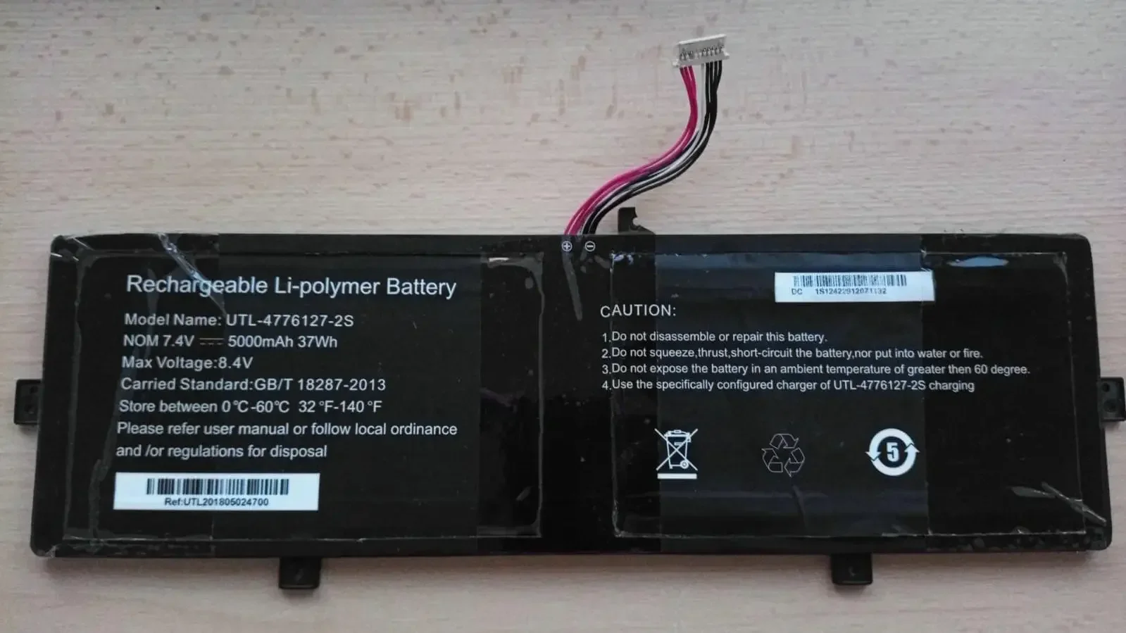 Stonering New Original High Quality 4800mah Battery UTL-4776127-2S with 8 Lines 3585282P