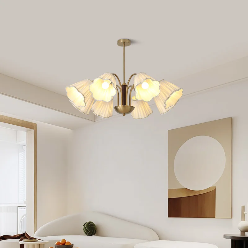 

Cream-style Medieval Living Room Chandeliers French Restaurant Retro Warm Chandelier And Romantic Bedroom Lamp Simple And Modern