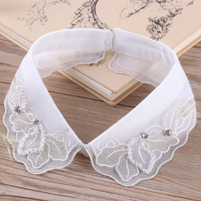 

Elegant Lace Beaded Detachable Collar Choker Collar Necklace Fake Collar Women Clothing Accessory Sweet Embroidery False Collar