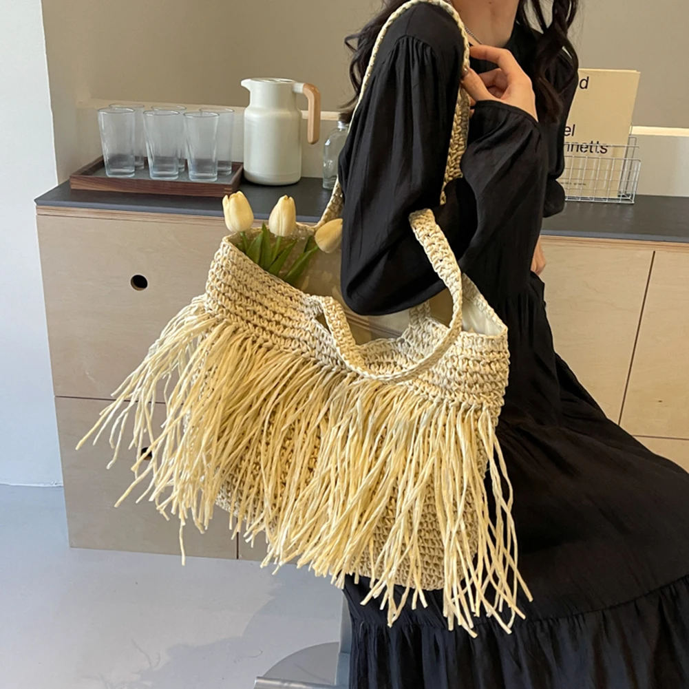 Tassel Shoulder Bag for Women Straw Woven Tote Bag Summer Beach Bags Weaving Handbag for Travel Vacation New 2024 Women's Bag