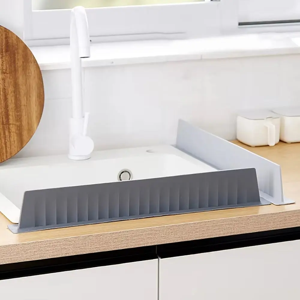 Durable Silicone Sink Splash Guard Heightenin with Suction Cup Kitchen Countertop Bar Reusable Soft Sink Guard Baffle Plate 1Pcs sink splash guard