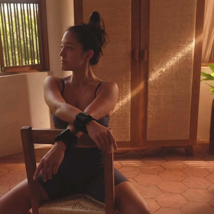 Wrist and Ankle Weights | 1 lb each (2 per set) | Adjustable Workout Weights for Women and Men | Perfect for Yoga, Walking, Pila