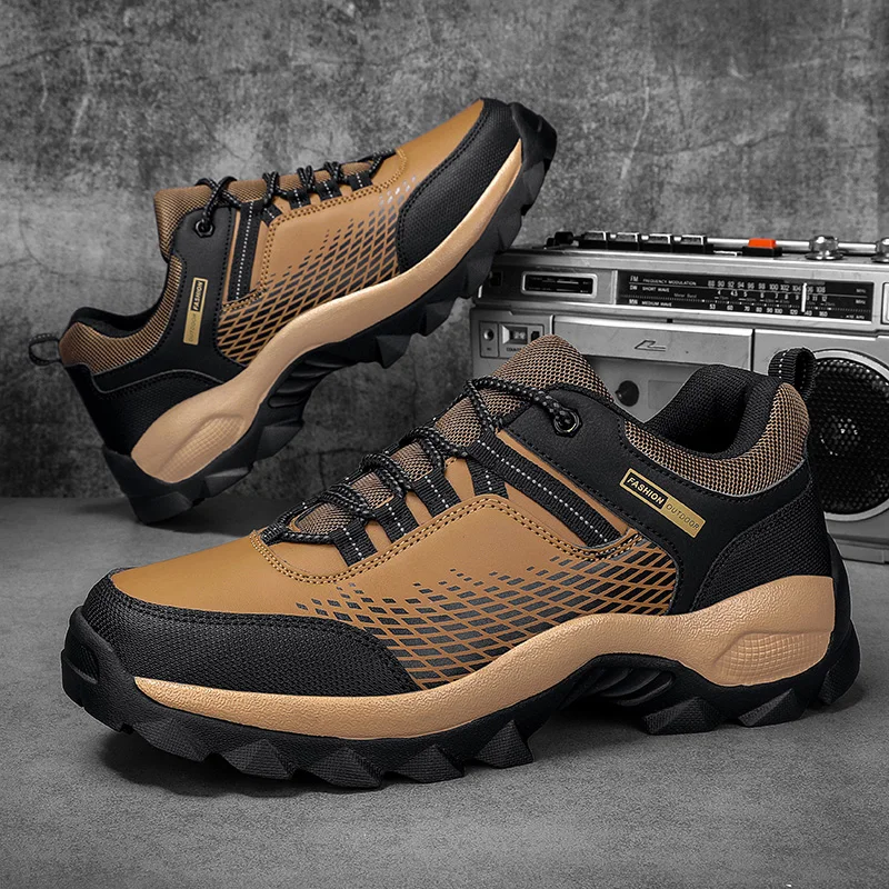 

Hot Light Hiking Shoes Man Fashion Brown Leather Waterproof Trekking Sneakers Men Outdoor Anti-slip Travel Camping Shoes Men