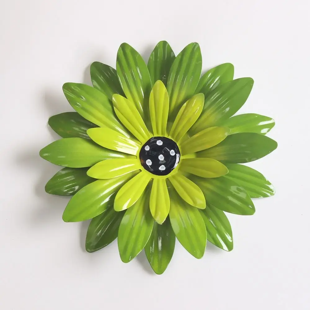 Iron Flower Wall Decor 2