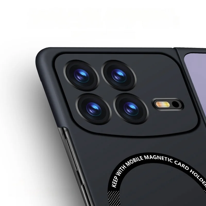 Ultrathin Magnetic Hard Case with Wireless Charging Compatibility and Skin-Feel Protection