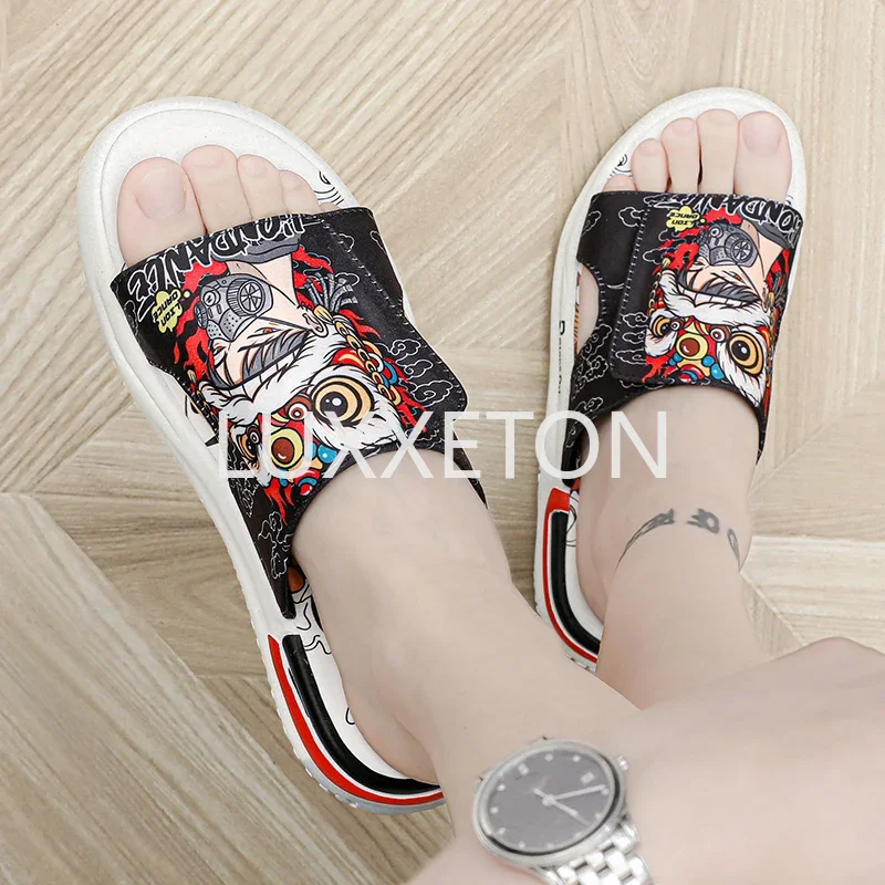 Indoor and outdoor waterproof sandals spring and summer men's new cool beach slippers fashionable ethnic style totem soft sole