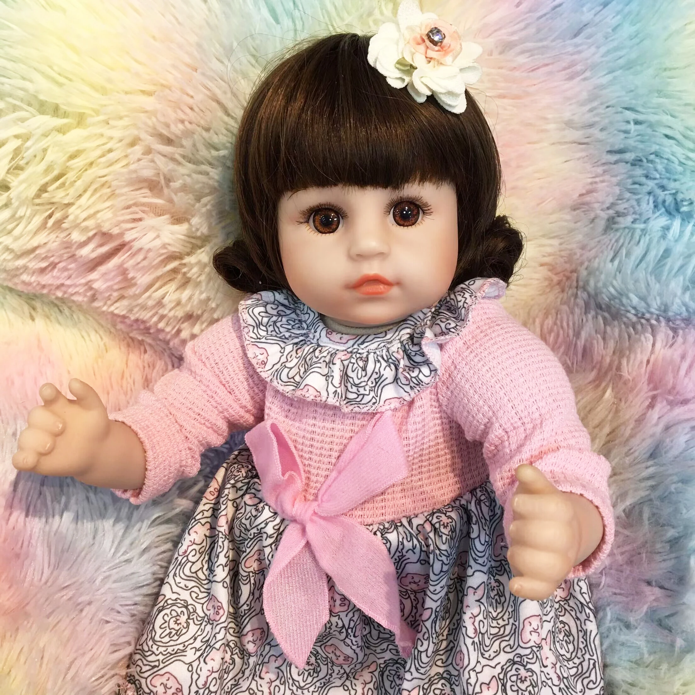 

KEIUMI Hot Stuffed Baby Doll Lifelike Babies Reborn Dolls Soft Silicone Newborn Bebe Model Fashion Toddler Birthday XMAS Present