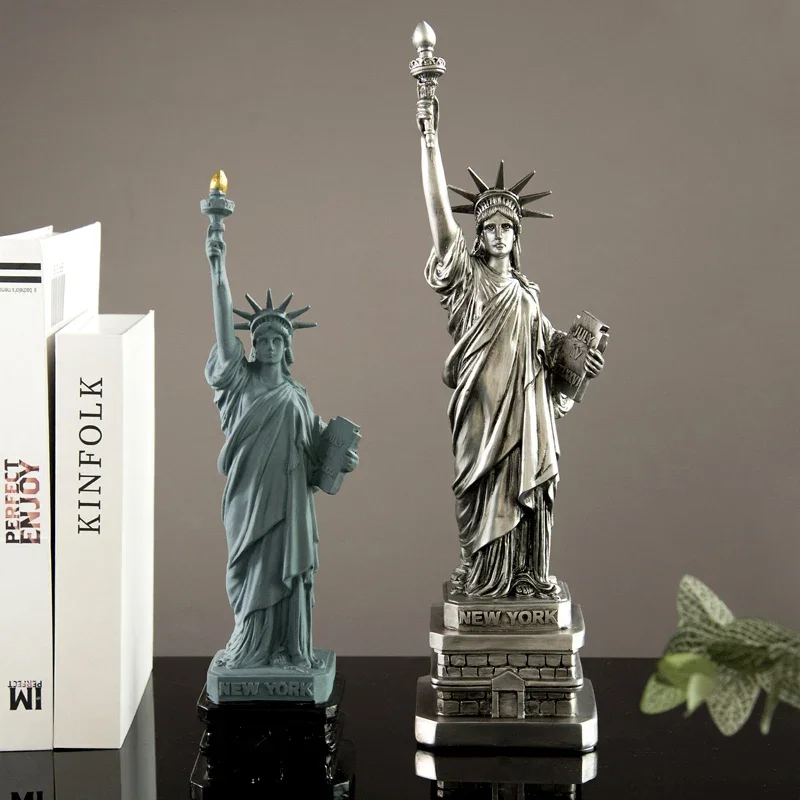 

Statue of Liberty Figurines Creative Resin Crafts Living Room Desktop Decoration Character Statue Home Decor Sculpture