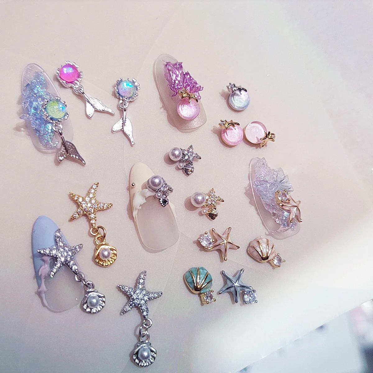 

5pcs Ocean Trendy Bubble Bead Nail Art Decoration Gold Starfish Full Diamond Pendant Big Shell Mermaid Tail Sea Star Zircon