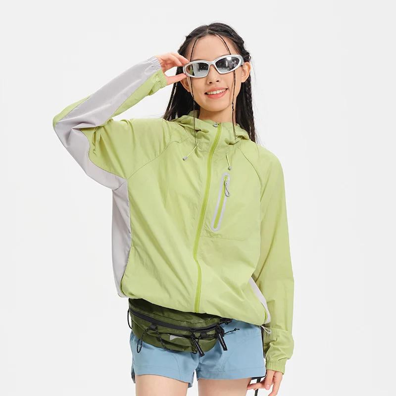 Women's Lightweight Hooded Hiking Jacket for Outdoor Layering