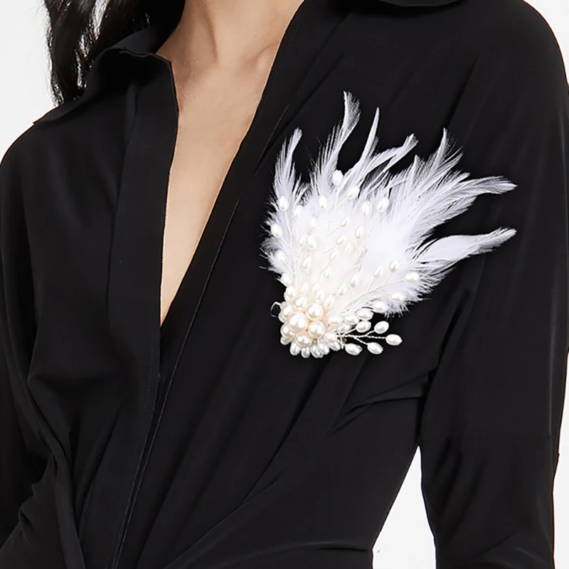 Suit Feather Jewelry Brooch Feather Suit Accessories Feather