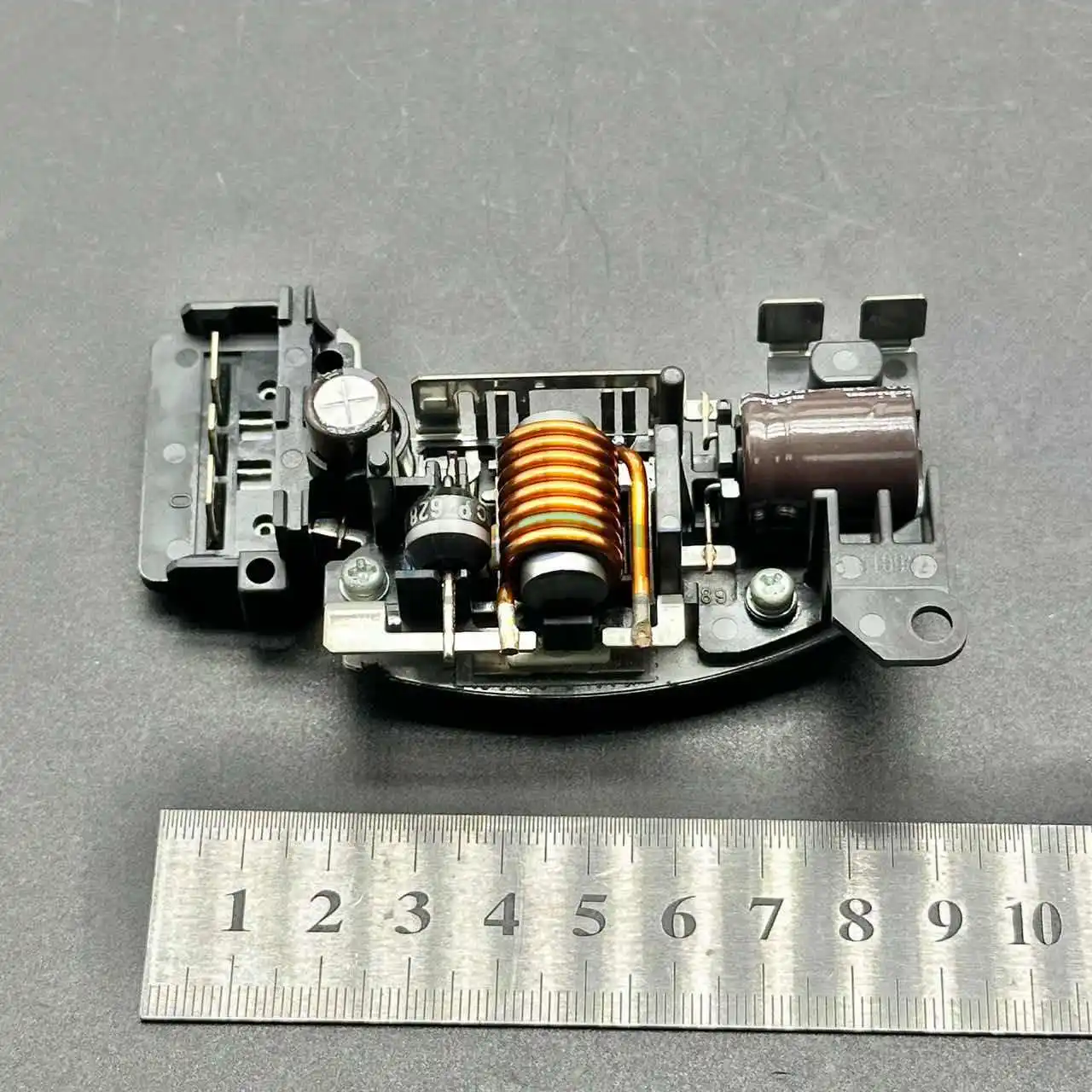 Per Toyota Camry Highlander RAV4 Corolla aria condizionata A/C riscaldamento A tamburo ventola di raffreddamento resistenza relè per auto - immagine 2