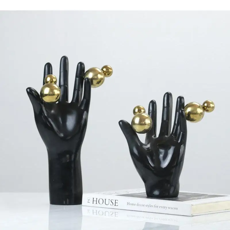 

Golden Ball Decorative Hand Palm Statue Abstract Crafts Desk Decoration Room Aesthetics Decor Creative Hand Palm Resin Sculpture