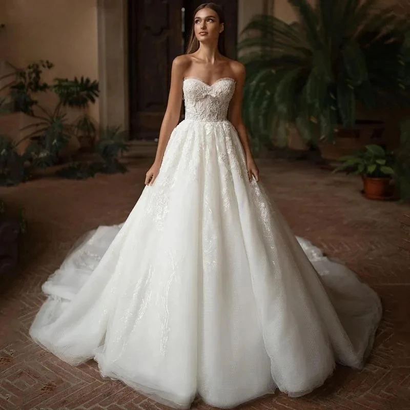 

Luxury Strapless Vestidos De Novia Elegant A-Line Lace Wedding Dress Applique Sweep Train Backless Vestido De Noiva