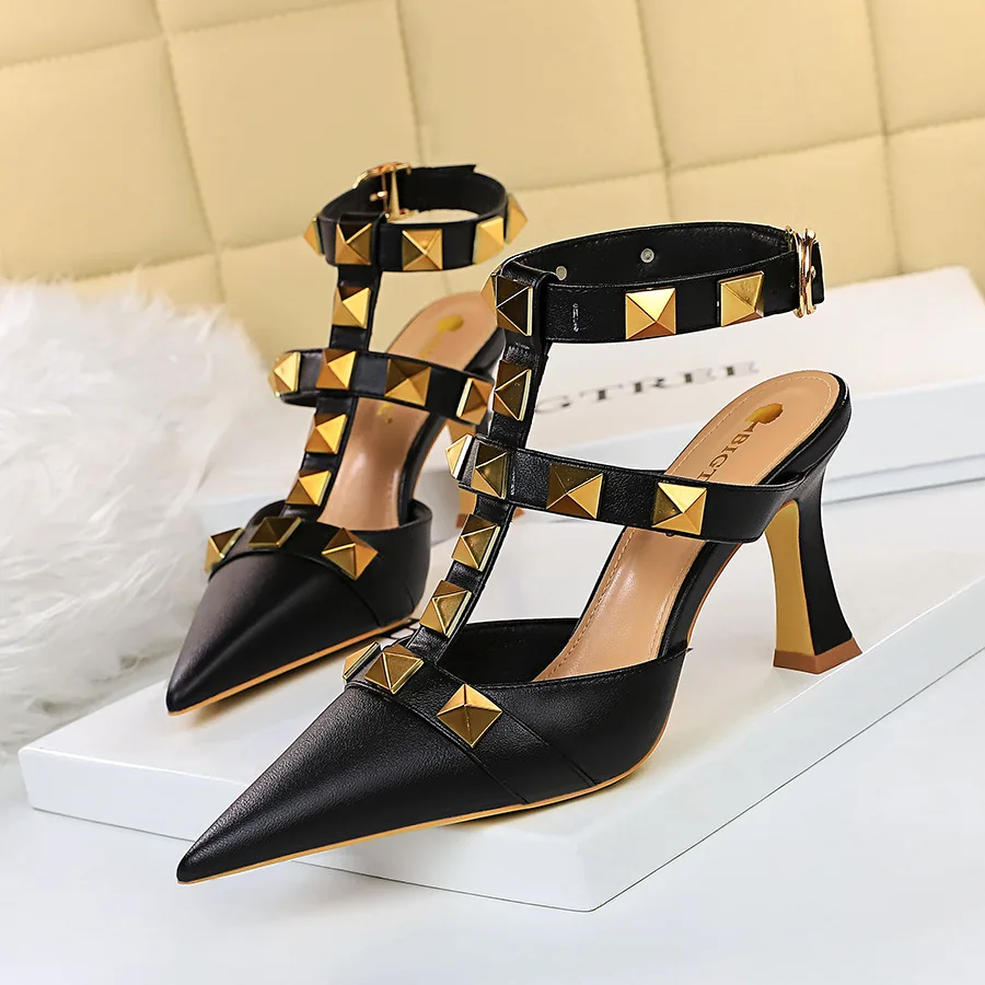 

New Women's High Heels Retro Sexy Thick Bottom Pointed Metal Rivets Roman Style Sandals Pumps Shoes for Women