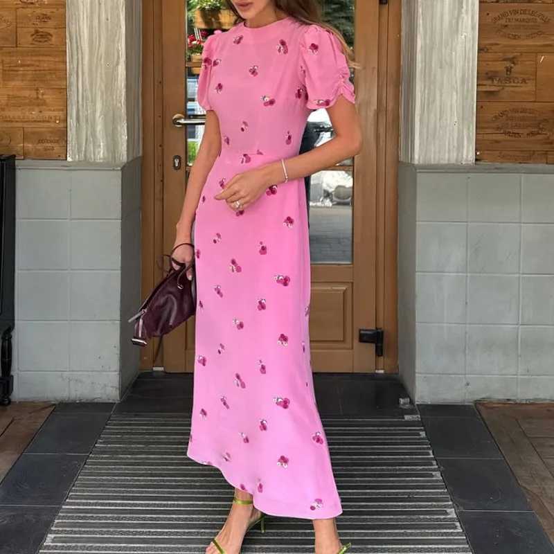 Elegant maxi dress with pink print from Tiktix, ro...