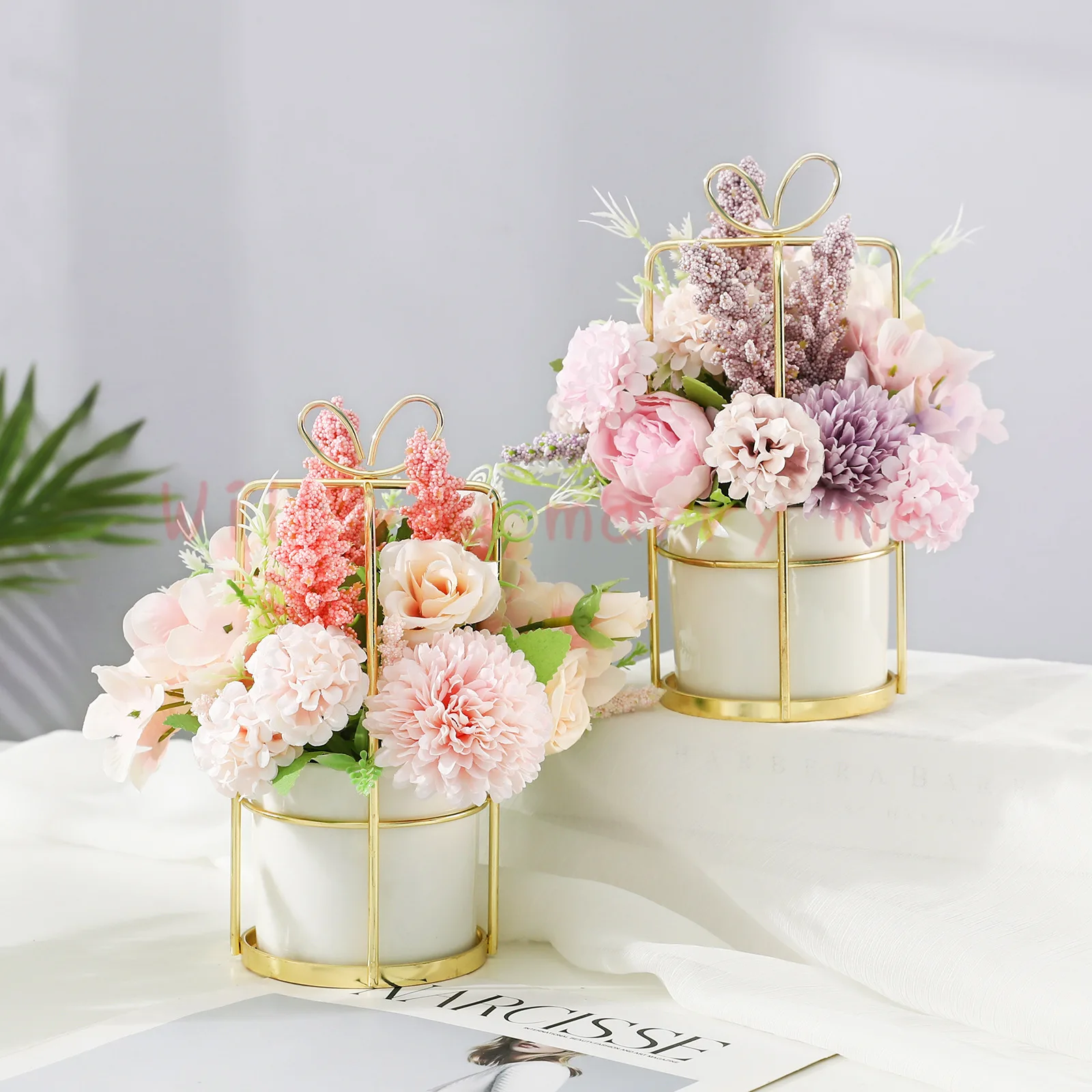 

Simulation flower fake flower sunflower tulip wedding simulation flower home decoration Nordic home ceramic potted plant