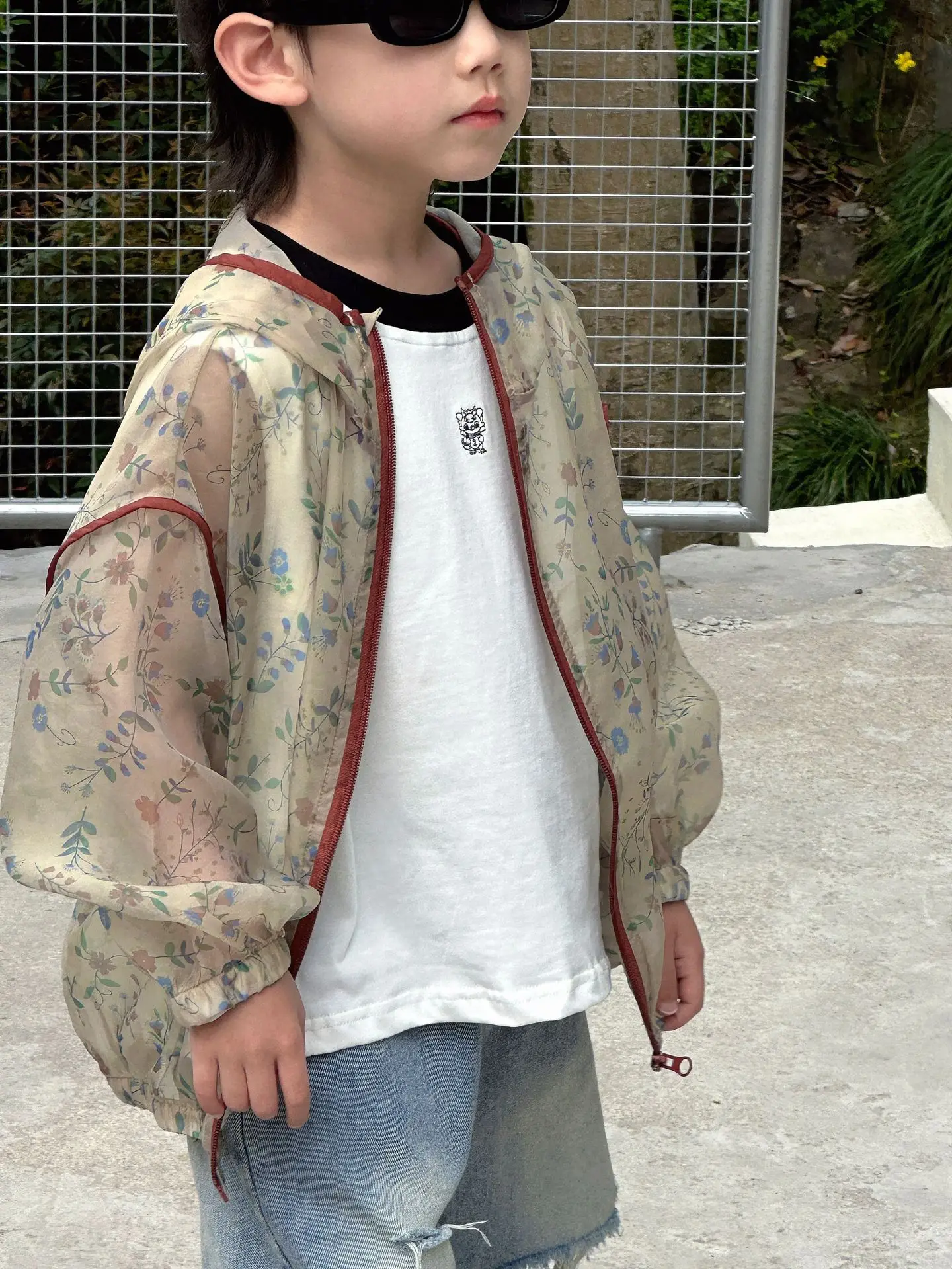 �Ƶ��� �ڿܼ� ���� ��, �ɹ��� �ĵ�, ���� ��Ŷ, ��⼺ �� �Ҹ�, ������ ����,  �ҳ� �м�