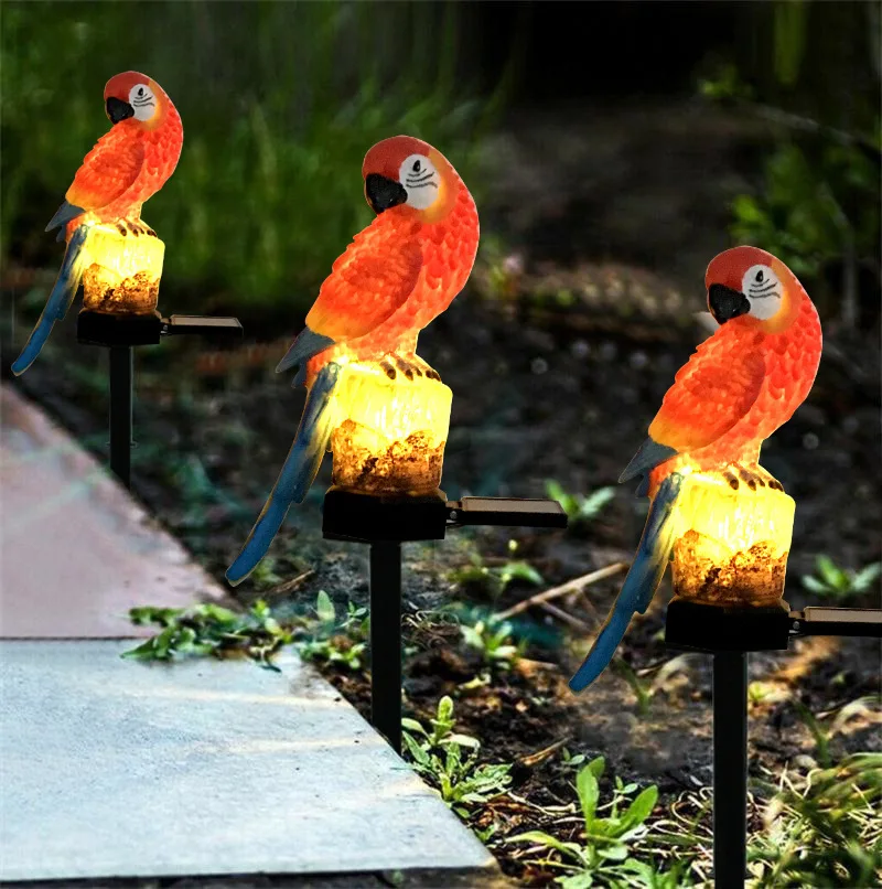 Solar-Powered Garden Illuminators - Inusitado Incanto