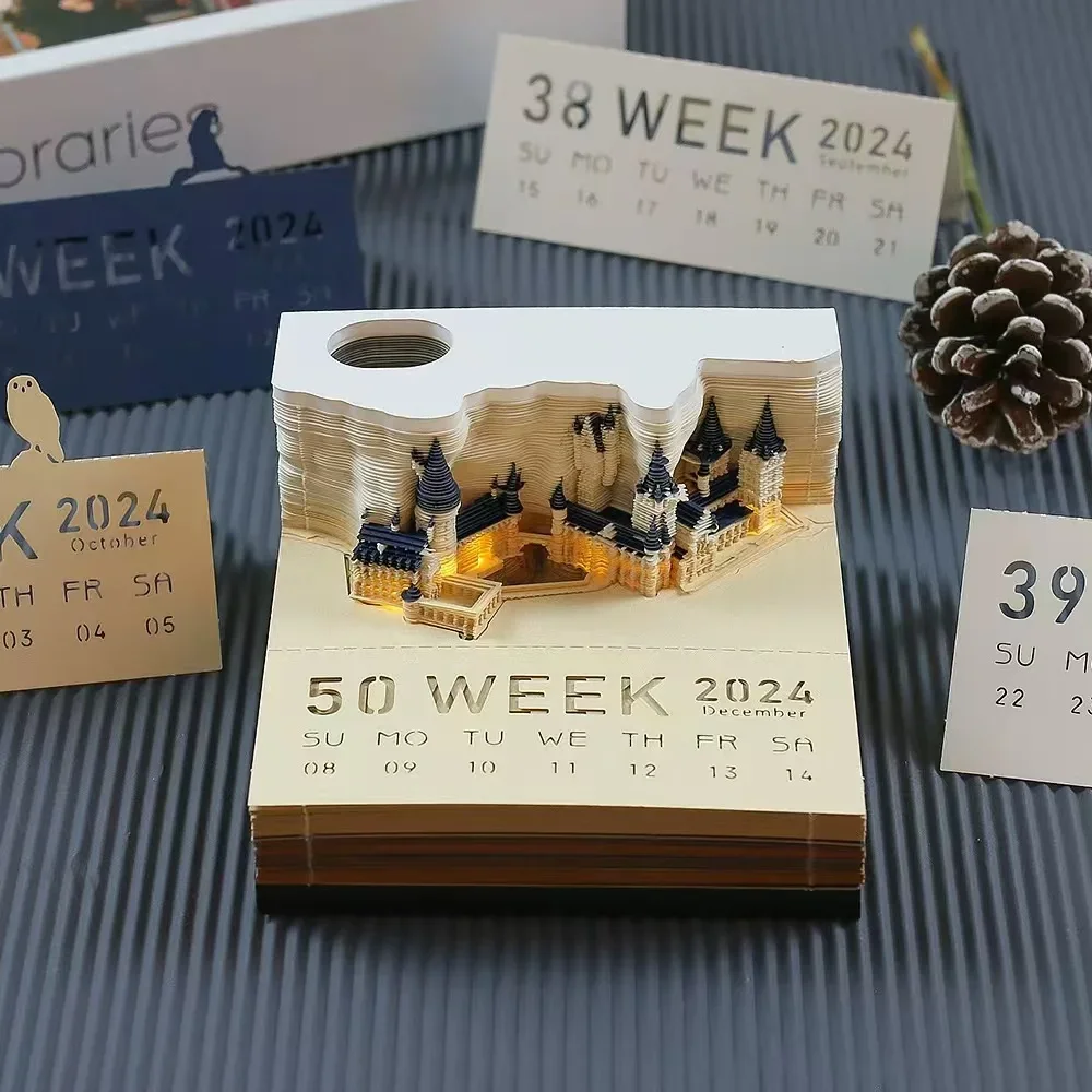 3D 3D 매직 캐슬 스티커 노트 캘린더 LED 조명이 있는 찢을 수 있는 종이 조각품 주간 데스크 장식 창의적인 공예 선물