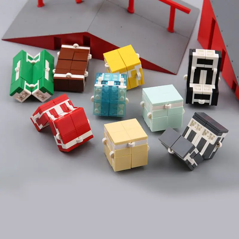 Cubo Di Rubik Tascabile Blocchi Di Costruzione Infiniti Deformabili Mattoni Autoassemblanti Mini Decompressione Cubo Di Rubik Colorato Giocattolo