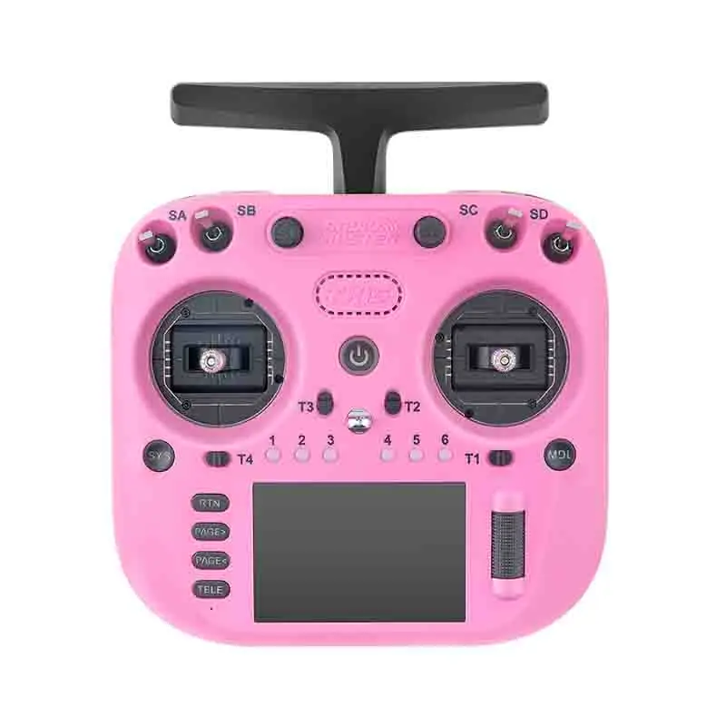 Enfant utilisant une télécommande pour piloter un drone télécommandé avec caméra HD dans un jardin