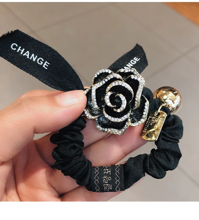 ★韓国の人気★【15wol】★CAMELLIA FLOWER KEYRIN.G★ Korean New Retro Camellia Flower Flashing Diamond Hair Ties