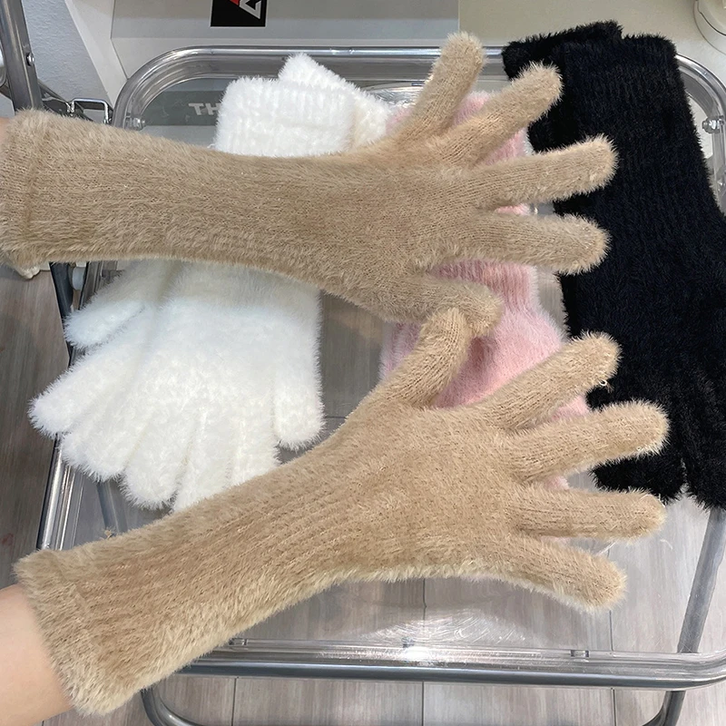 Unisex Winter Gloves – Soft Fuzzy Cozy Warm Stretch Mittens For Men & Women