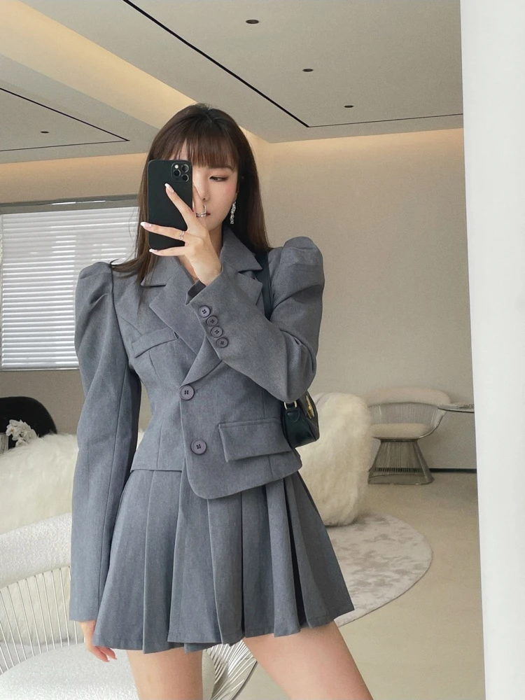 

Preppy Style Pleated Skirt Suit Women Korean Fashion Bubble Sleeve Grey Mini Skirt Sets Female Spring New Y2k Two Peice Sets