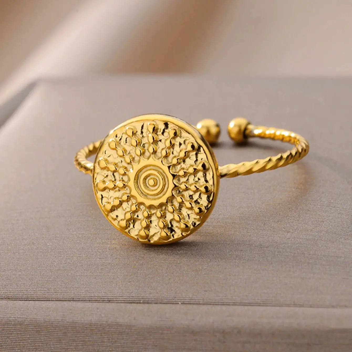 Stainless Steel Round Jewelry For Women
