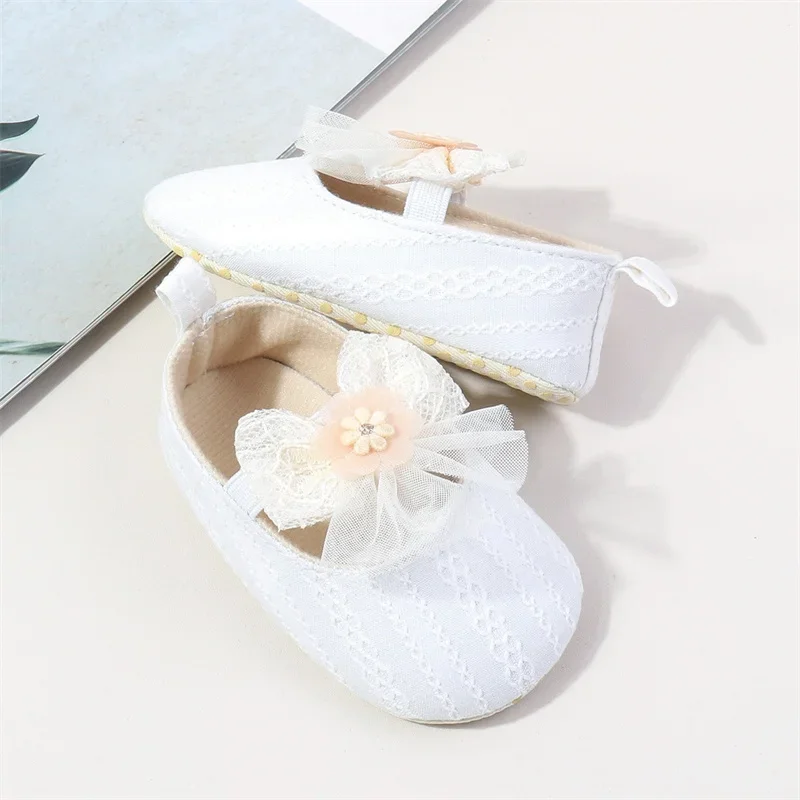 Spring Autumn New Newborn Girl Infant Flat Shoes Fashion Sweet Princess Soft Sole Toddler Shoes Mesh Lace Bow Baby First Walkers 5