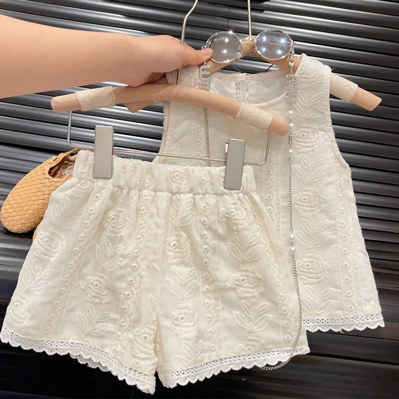 2024 New Summer Korean Style Baby Girls Clothing Set Sleeveless Cotton Embroidered Vest+Shorts 2-7Yrs Children Clothes Suit 2