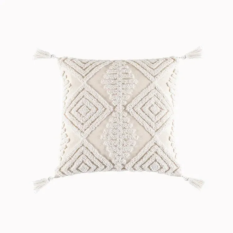Geometric tassel