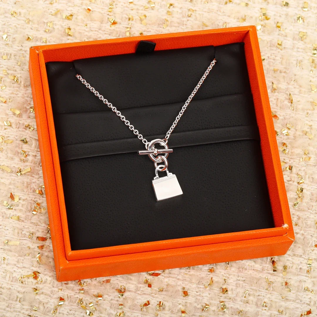 

Europe America Designer Classic Style Top Quality Silver Geometry Necklace Woman Fine Jewelry Trend
