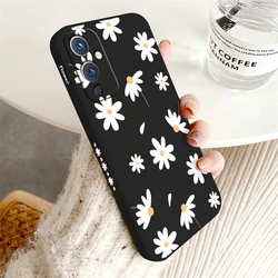 Soft Silicone Phone Case with Cute White Daisies - Shockproof Cover for OnePlus 9 (Black-377W)