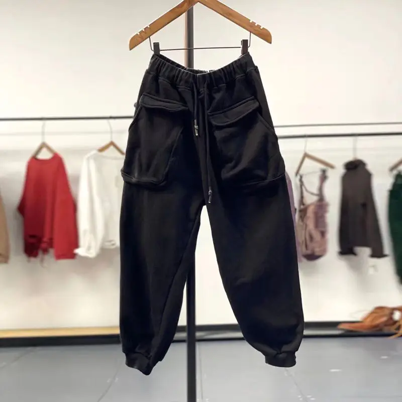 Large pocket sanitary pants, large size women's clothing, Korean version, loose and slimming leggings, Harlan pants