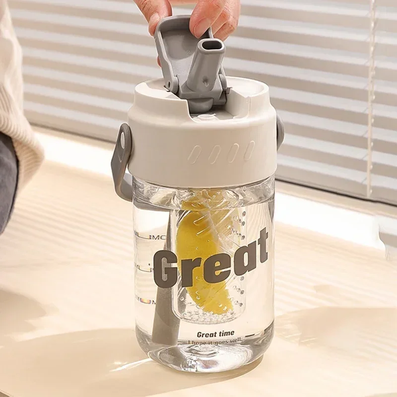 600mlStrawWaterCupwithPlasticStrainerLargeCapacitySportsWater
