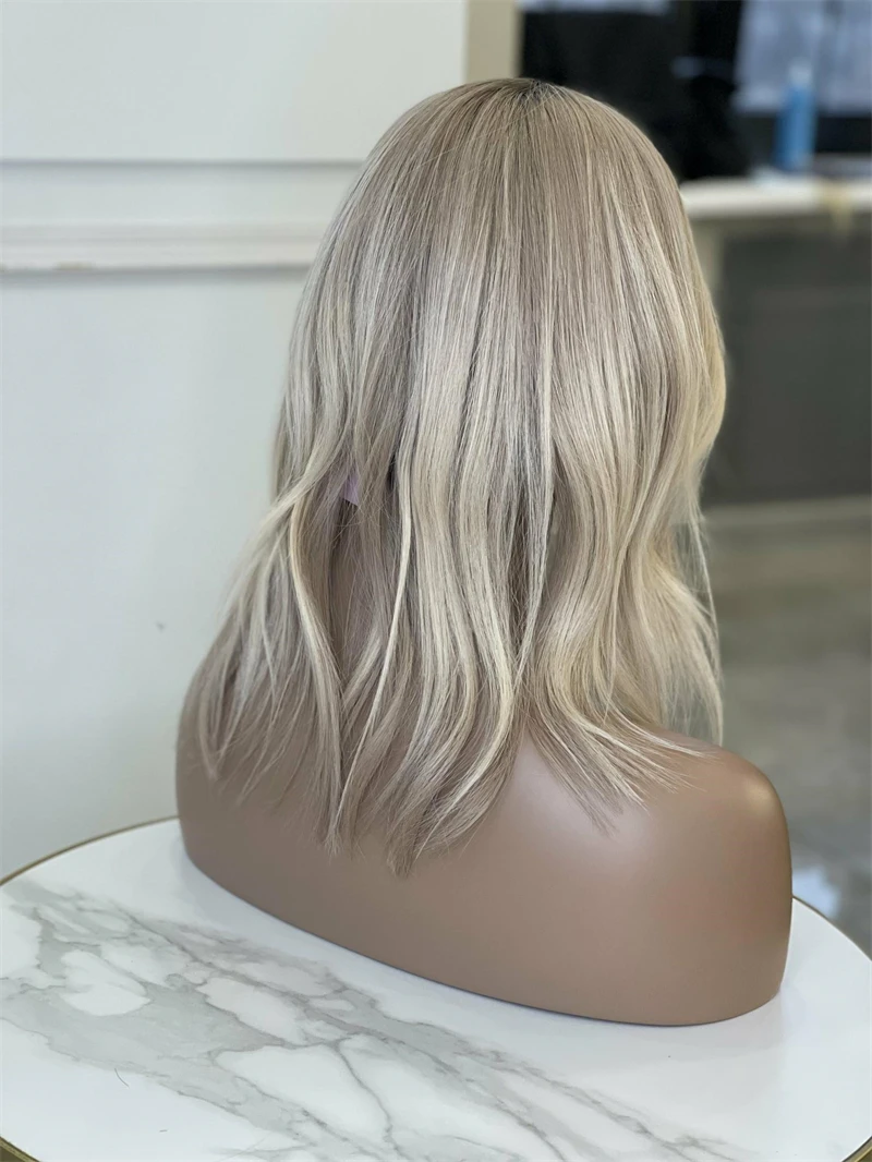 Synthetic Human Hair Wig Women Wigs Ombre Ash Blonde Lace Frontal Wigs Synthetic Futura Top Quality Lace Wig Natural Wavy Glueless Wig Women's Halloween