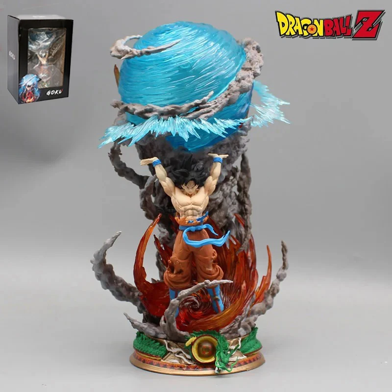 شخصية "غوكو" من سلسلة "دراغون بول" الشهيرة، في هيئ...