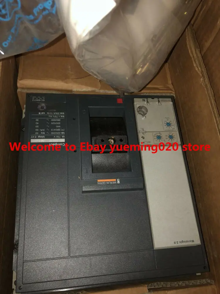

NS1250N 3P MIC2.0 NS33478 circuit breaker