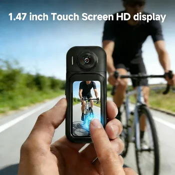 Mini Telecamera Indossabile FHD 1080P con Schermo Touch da 1,47", Registratore Portatile WiFi per Casco, Bici, Moto, Vlogging all'Aperto