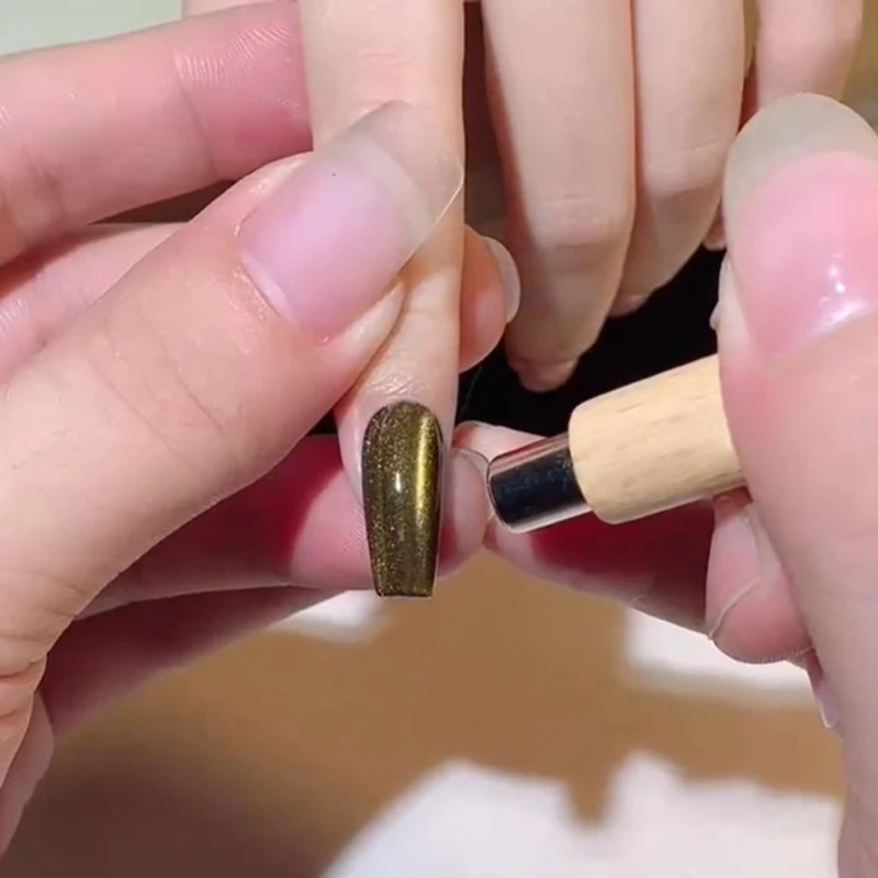 Double-head Magnet Sticks for Cat Magnetic Gel Strong Magnetic Rod Cat Magnet for Nails Pen Painting Gel Manicure Tool
